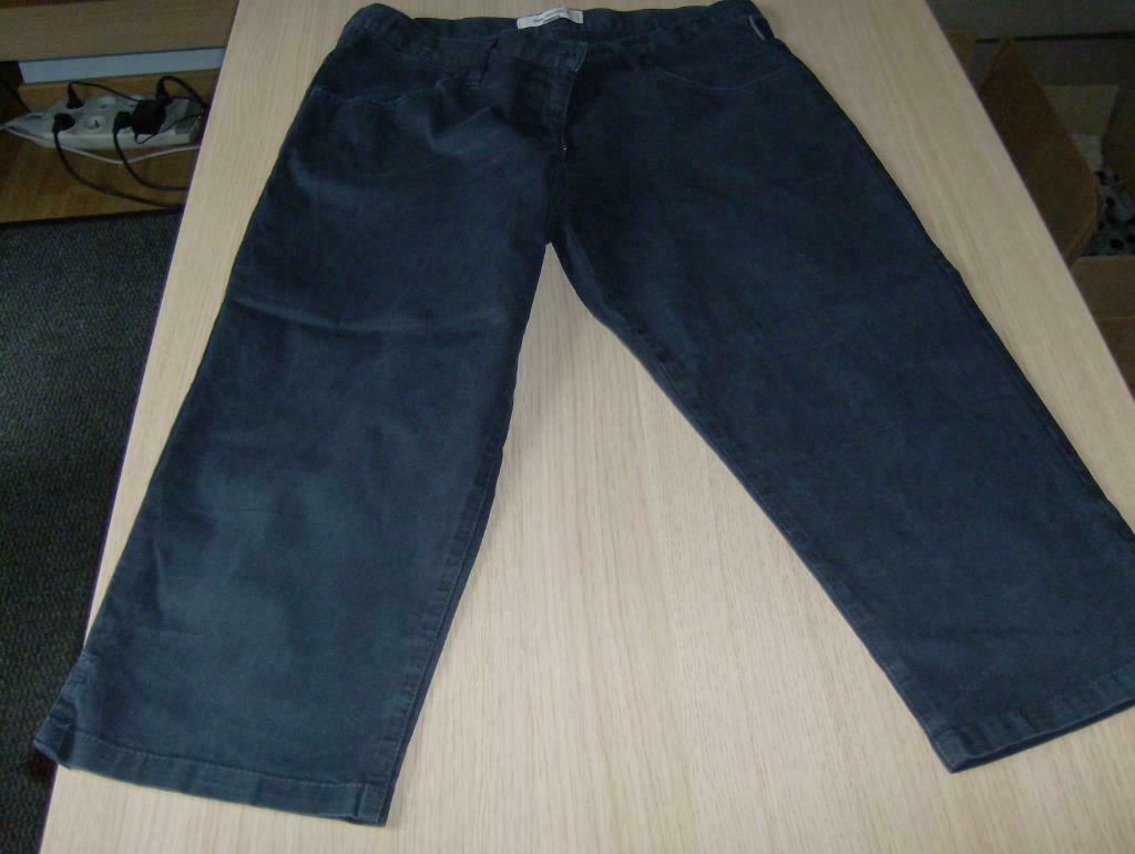 broek van hassels 3/4 - maat 182 = small - duur in aankoop, Kleding | Dames, Blauw, Ophalen of Verzenden, Driekwart, Maat 36 (S)