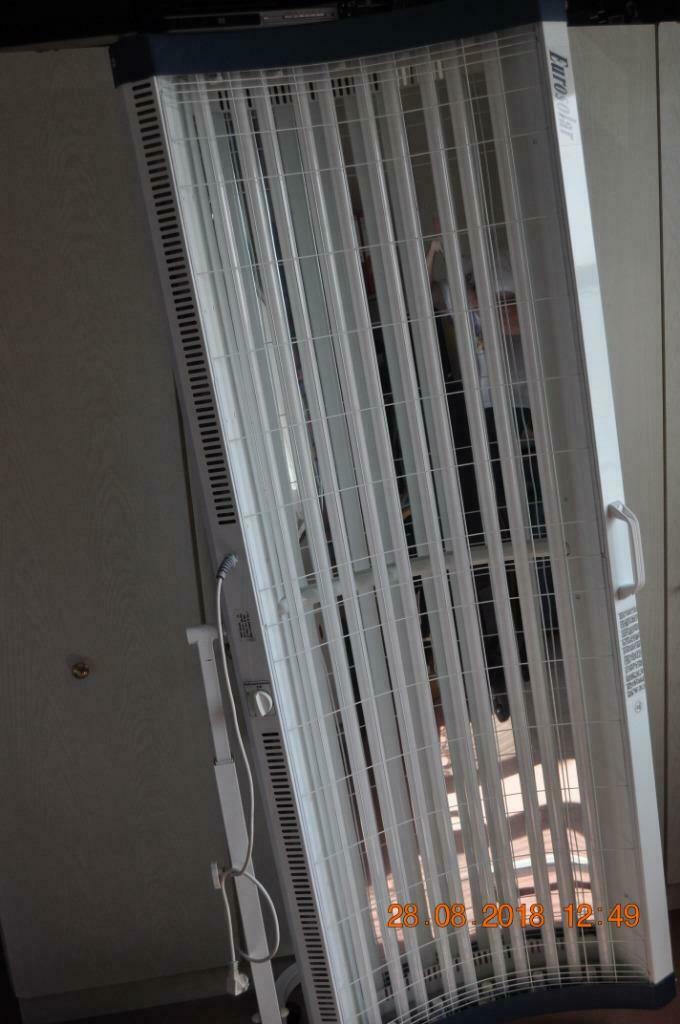 Ciel de solarium, Enlèvement, Comme neuf