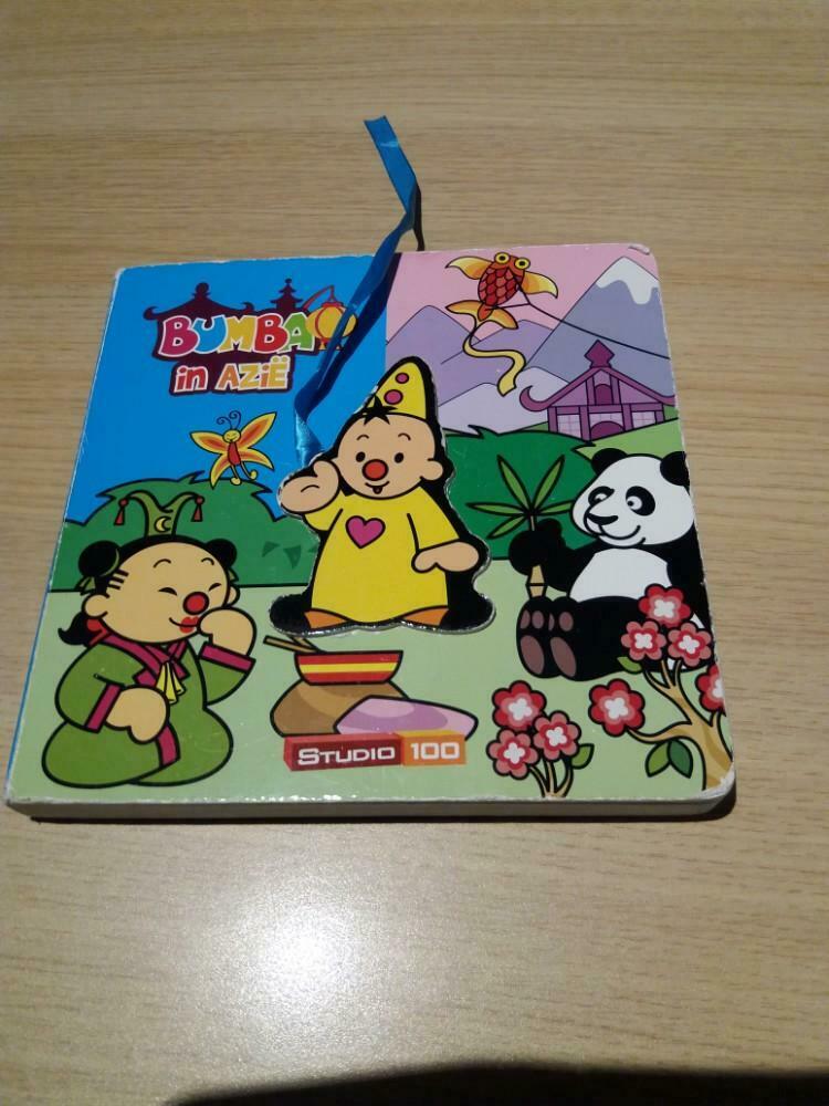 Boek - Bumba in Azie + Bumba in de ruimte, Ophalen, Zo goed als nieuw, 1 tot 2 jaar