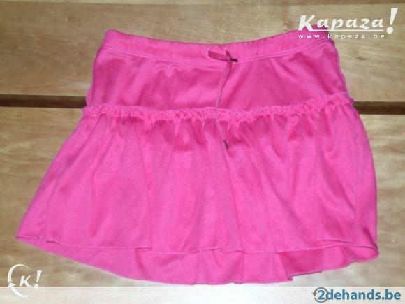 Rose (fuchsia) rokje voor ballet, Enlèvement ou Envoi, Utilisé