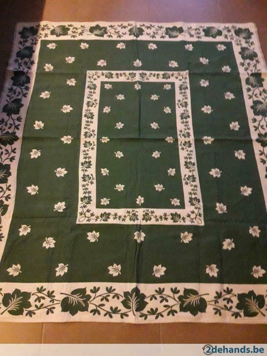 Tafellaken dubbelzijdig 160 cm 140 cm, Gebruikt