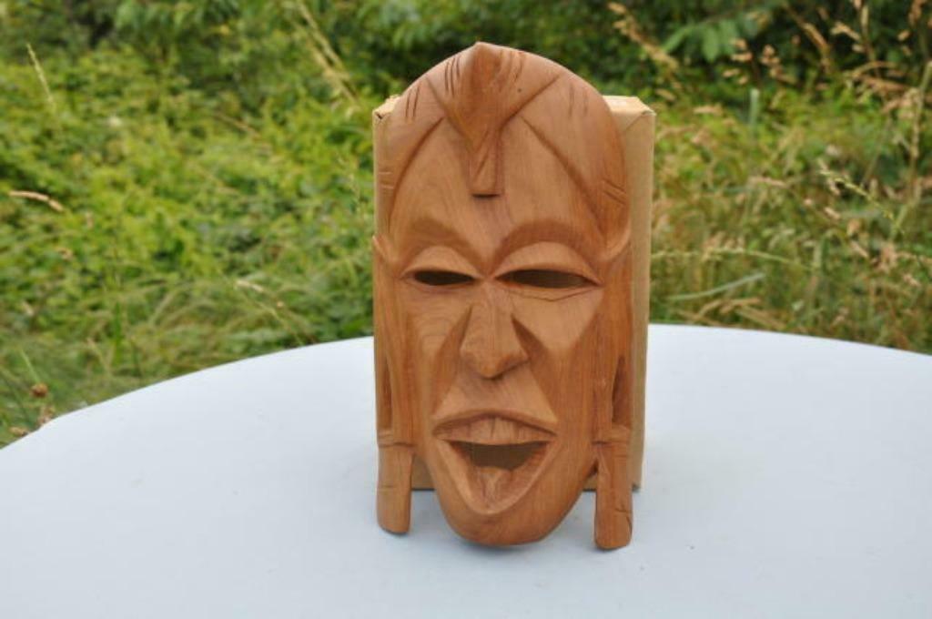 §  masque africain en bois, Antiquités & Art, Enlèvement ou Envoi