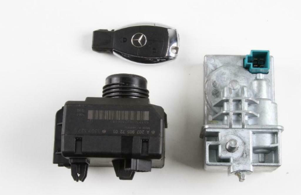 Mercedes W204    stuurslot ELV ELS Reparatie, Autos : Pièces & Accessoires, Tableau de bord & Interrupteurs, Enlèvement ou Envoi