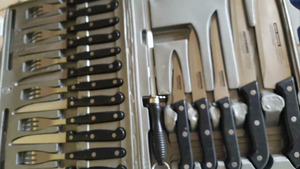 Ménagère à viande, Enlèvement ou Envoi, Comme neuf