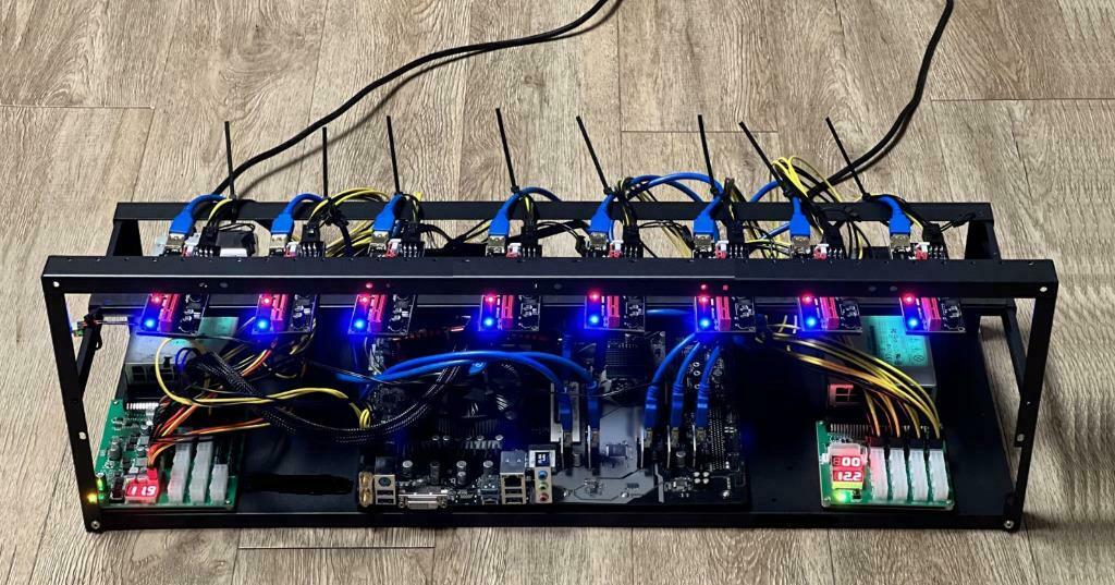 Mining Rig Kit (Plug+Play) 8 GPU slots, 2400W, CPU, ETH BTC, Ophalen of Verzenden, Nieuw, 4 GB