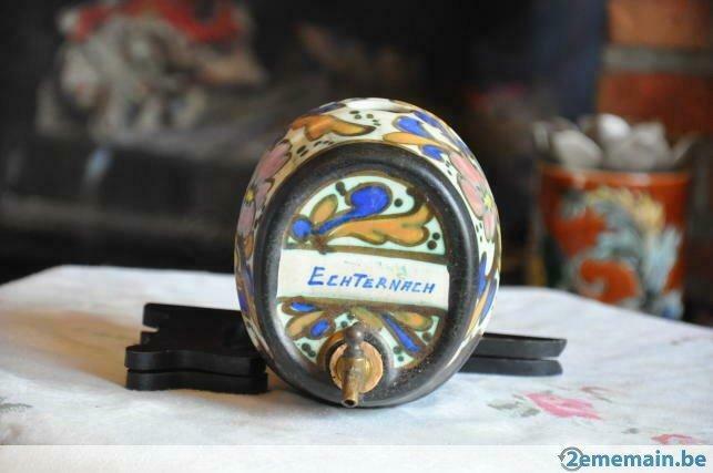 tonneau en faience decor fleur, Antiquités & Art, Antiquités | Céramique & Poterie