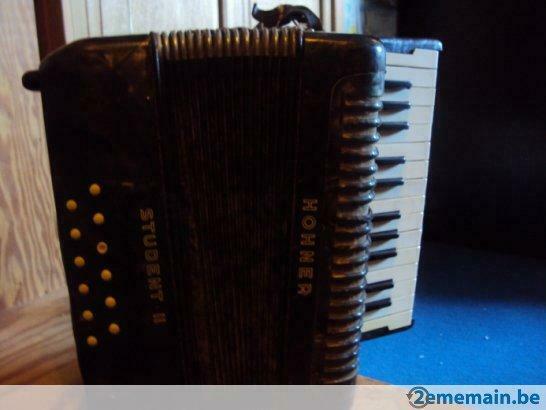 accordéon Hohner student ll, Enlèvement