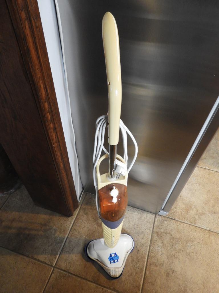 TAPIJTREINIGER, Elektronische apparatuur, Stofzuigers, Ophalen, Gebruikt