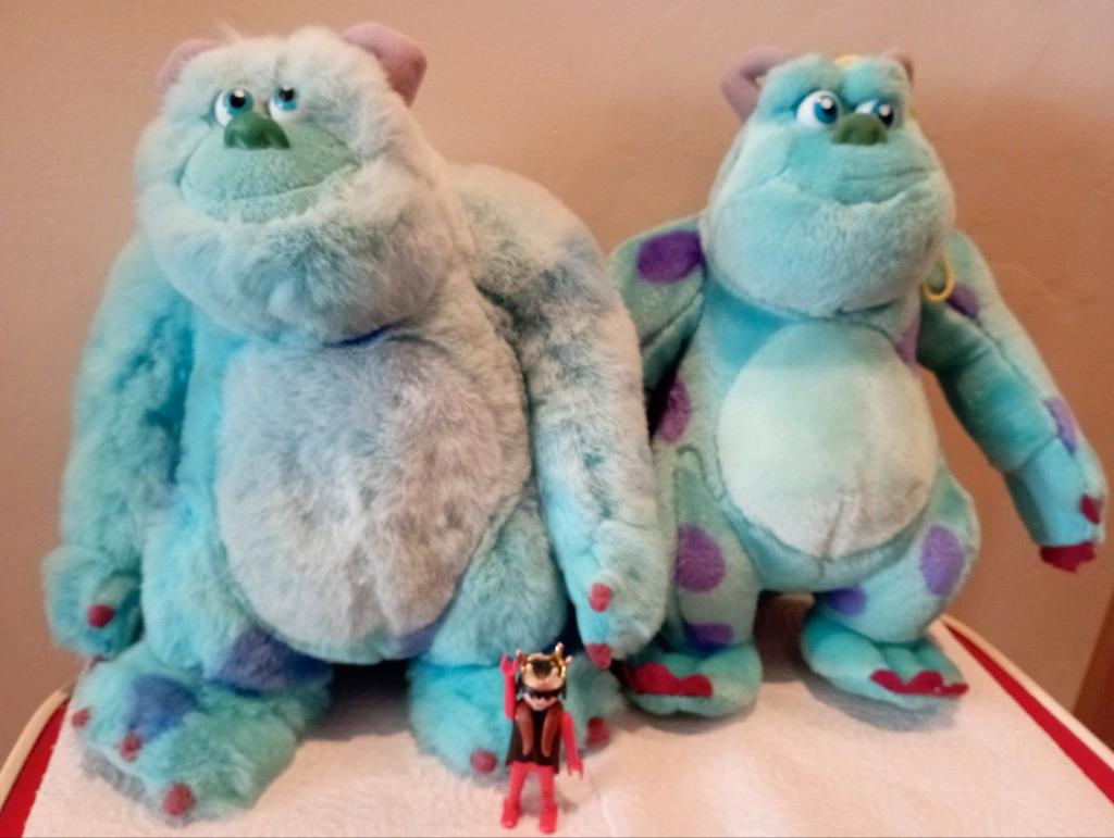647) 2 mooie monster inc sulley pluche 7, Ophalen of Verzenden, Zo goed als nieuw, Overige typen