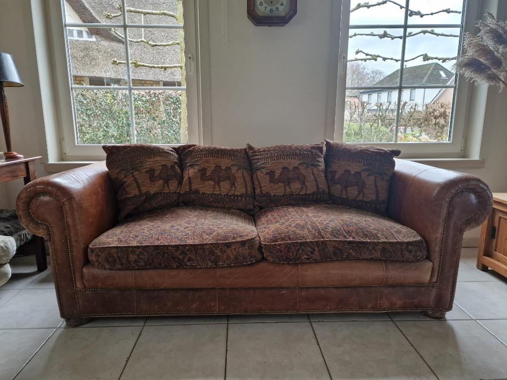 haros 2.5 zits hoge kwaliteit bank, Huis en Inrichting, Zetels | Zetels, Ophalen, Gebruikt, Chesterfield klasiek, Driepersoons