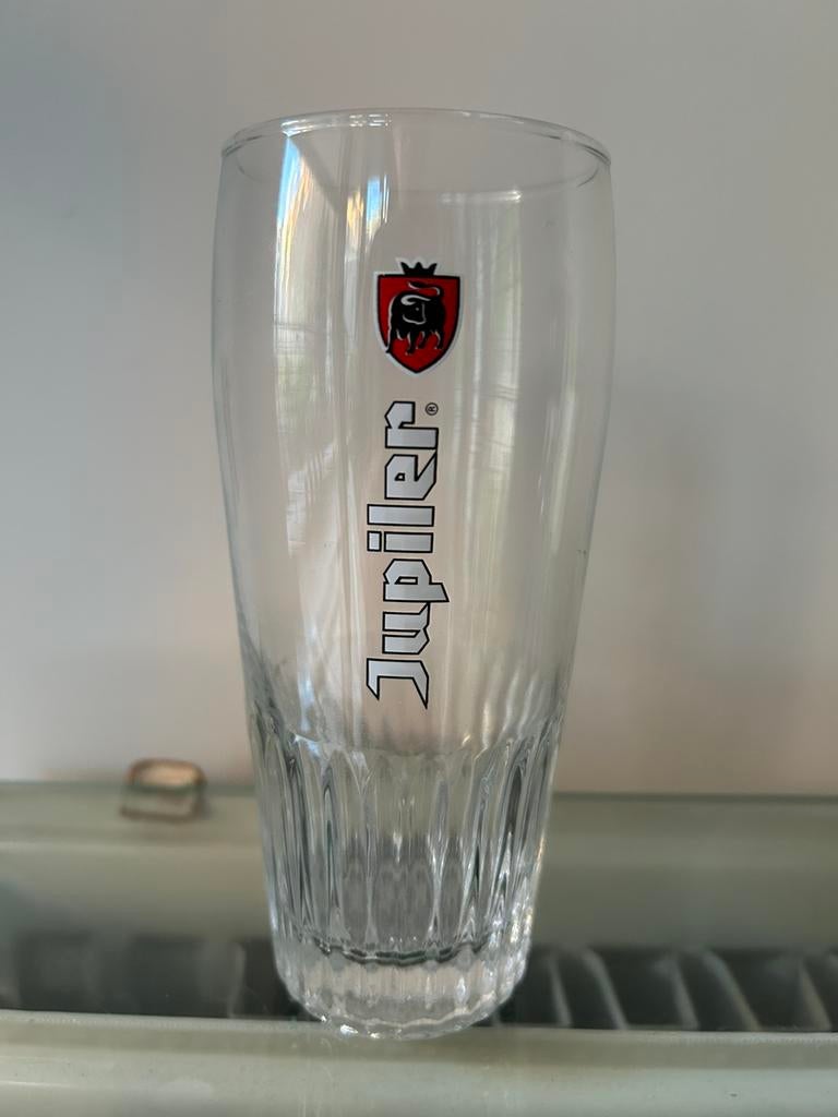 Bierglazen Jupiler klein rood logo 25cl, Ophalen, Zo goed als nieuw, Jupiler