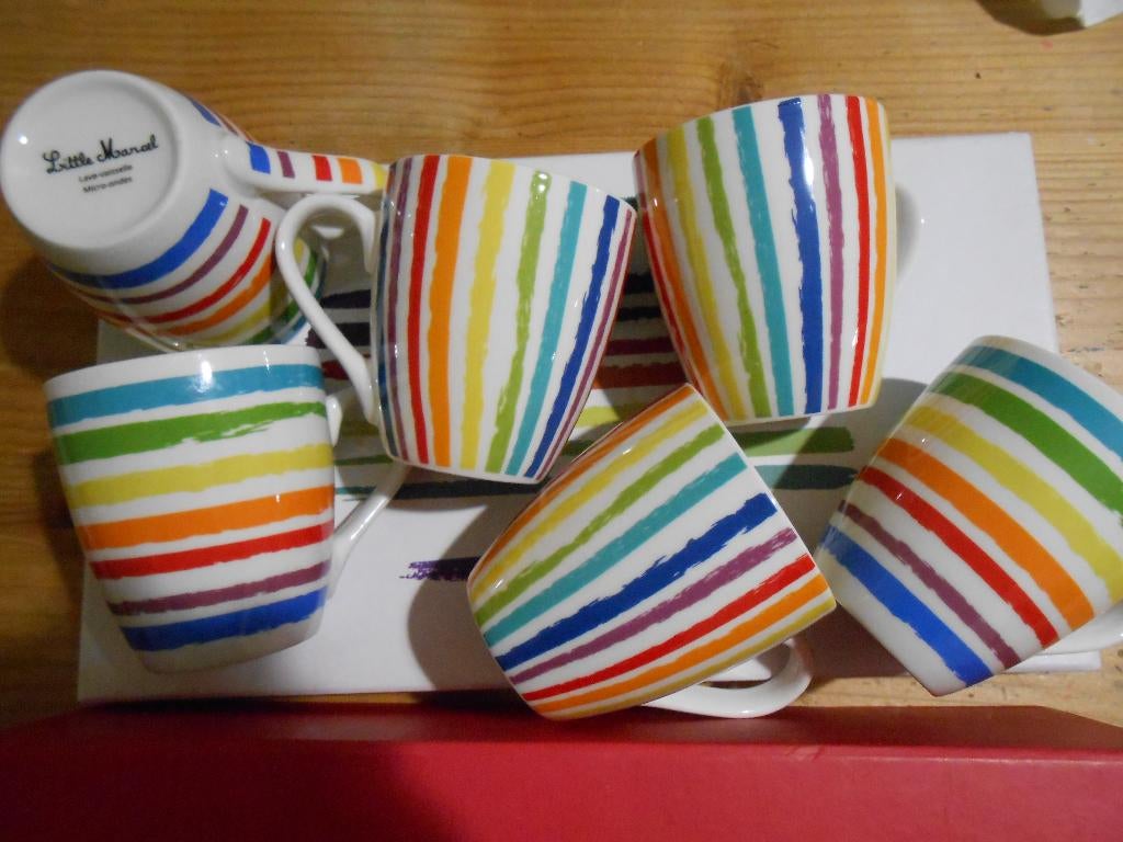 Coffret de 6 tasses colorées neuves Little Marcel, Ophalen, Nieuw, Porselein, Kop(pen) en/of Schotel(s)