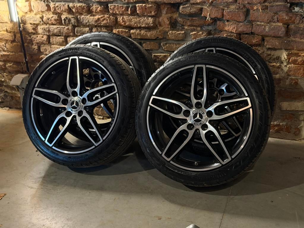 Jantes d’origine Mercedes AMG 18p avec pneus neufs 5x112 !, Pneus et Jantes, Pneus été, 18 pouces, Enlèvement