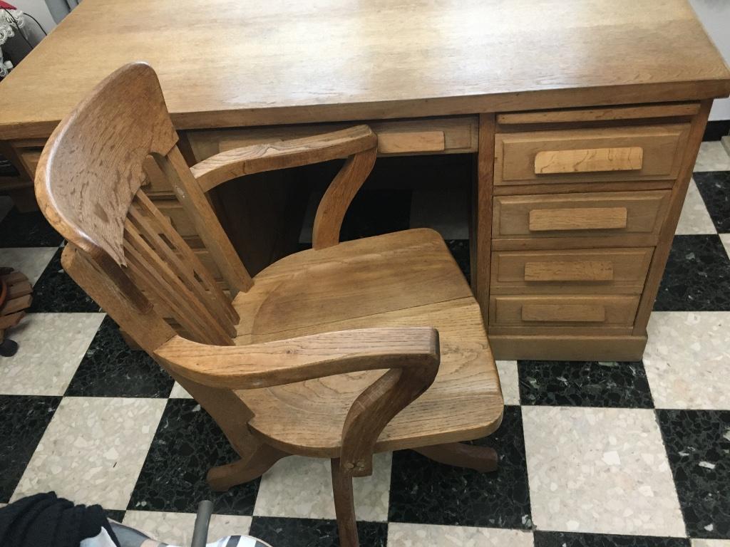 Ancien bureau en chêne et sa chaise originale, Maison & Meubles, Bureaux, Enlèvement, Utilisé, Bureau