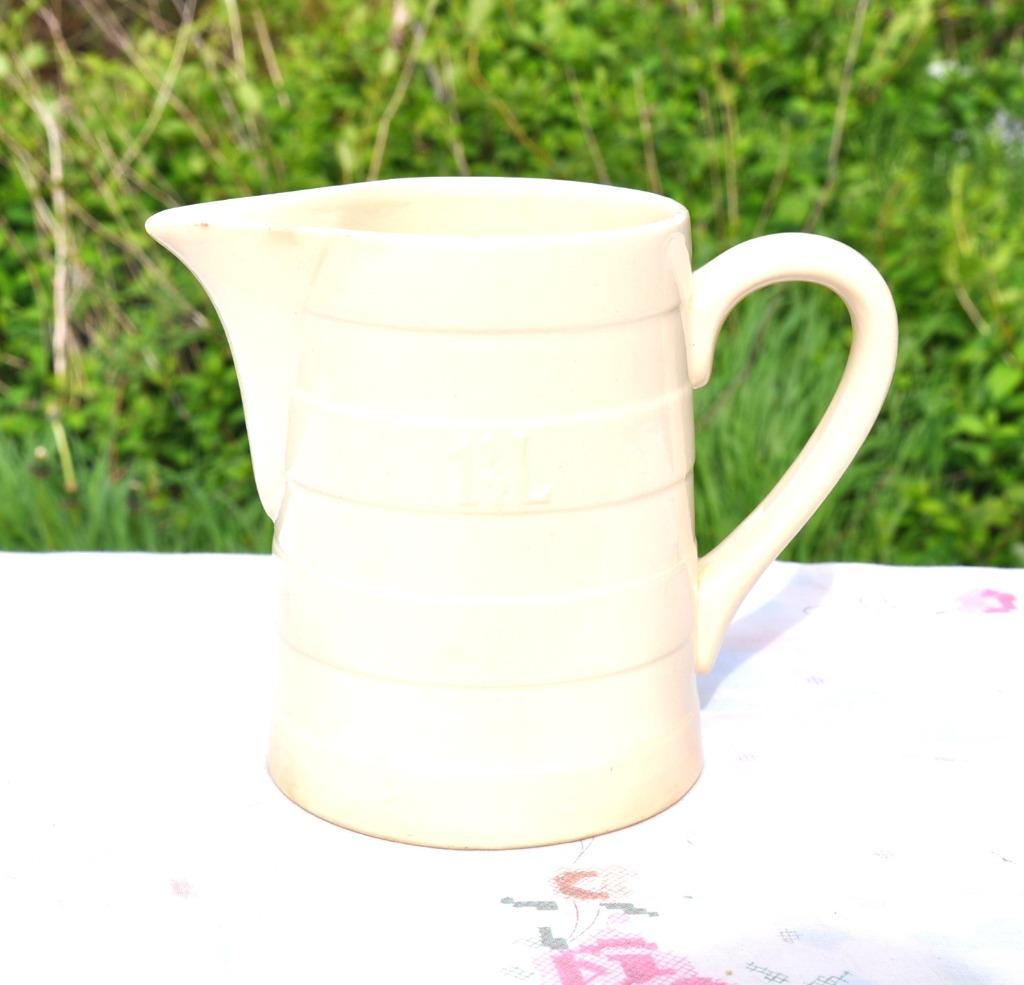 pichet boch 1L1/2 blanc crème, Antiquités & Art, Enlèvement ou Envoi