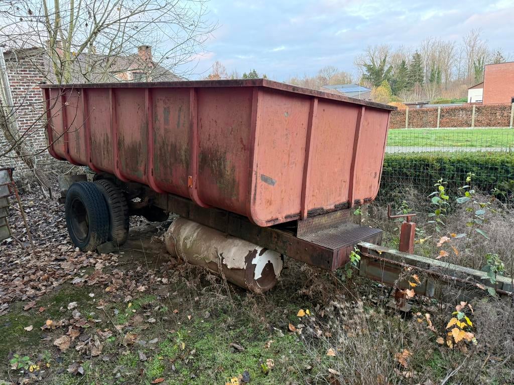 Chariot à deux pneus, Enlèvement, Cultures, Transport