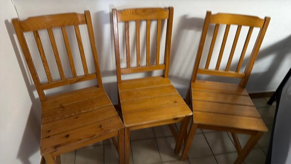 Chaise en sapin, Trois, Brun, Enlèvement, Utilisé