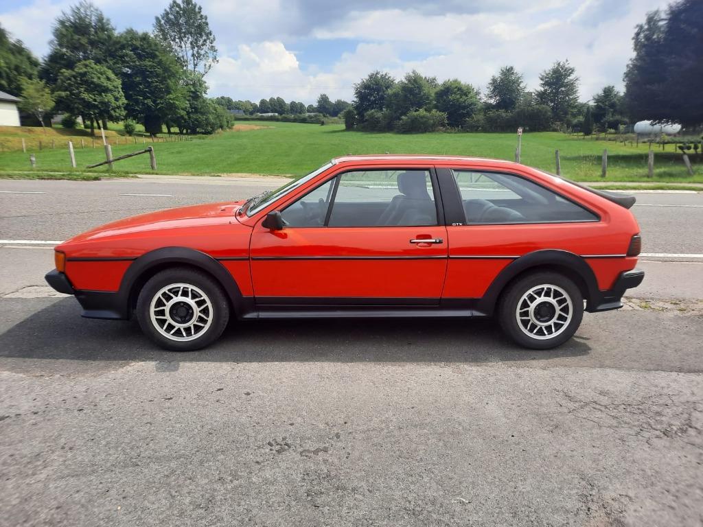 VW Scirocco GTX moteur DX 112CV, Autos, Volkswagen, Rouge, Achat, 82 kW, Entreprise
