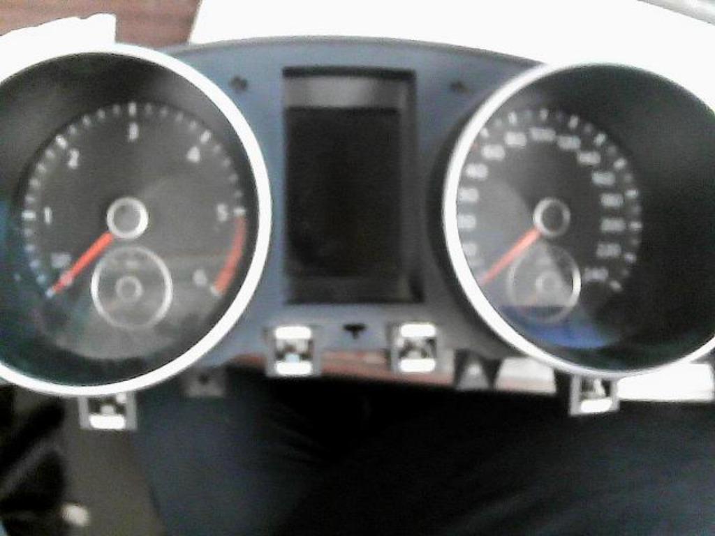 Compteur VW Golf 6 1.6TDi 77kw 2008-2013 5K0920 860J (346), Enlèvement ou Envoi, Utilisé