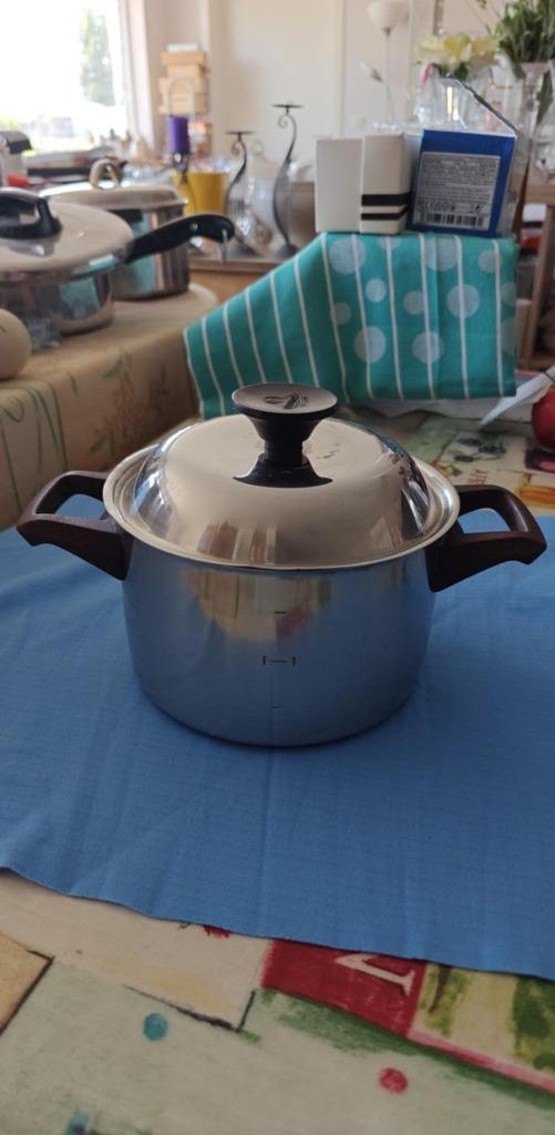 kookpot diam 17 cm geen inductie in inox, Ophalen of Verzenden, Gebruikt, Inox, Kookpan of Snelkookpan