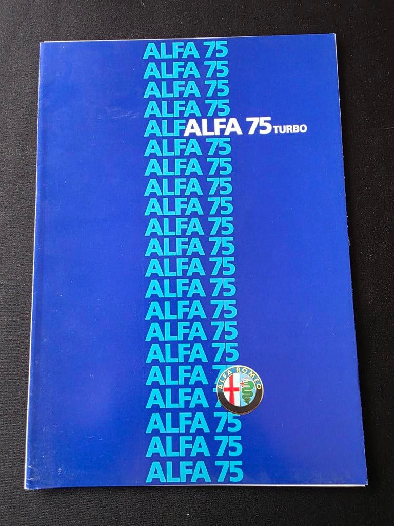 Brochure Alfa Romeo 75 Turbo, Boeken, Auto's | Folders en Tijdschriften, Ophalen of Verzenden, Alfa Romeo