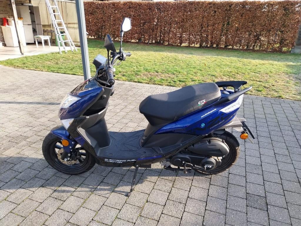 Enzo Naked 50cc, Gts, Comme neuf, Classe B (45 km/h), Enlèvement