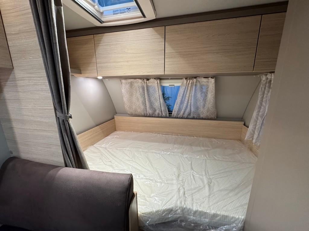 Lits superposés Weinsberg Caracito 470 QDK, Entreprise, 75 kg, Knaus, Lit fixe