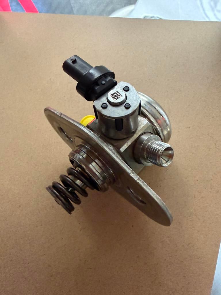 Brandstofpomp 13517642466 BMW, Auto-onderdelen, Brandstofpompen, Ophalen, Gebruikt