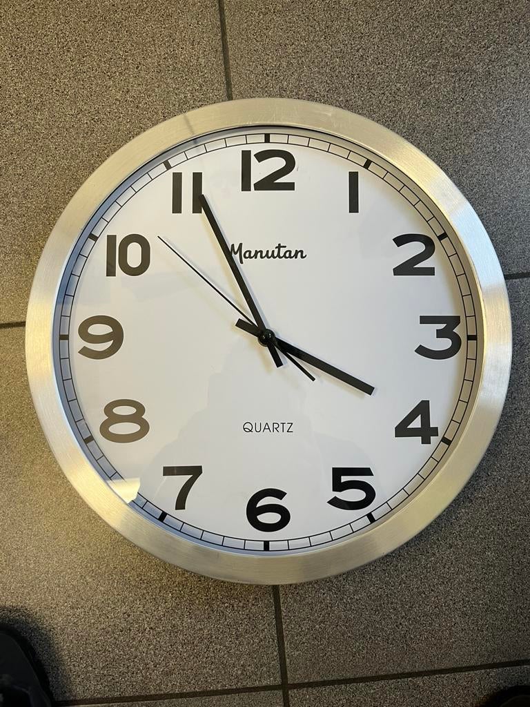 Analoge wandklok, Huis en Inrichting, Ophalen, Gebruikt, Analoog, Wandklok