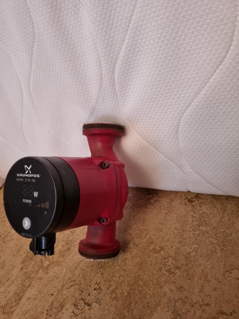 Circulatiepomp cv Grundfos, Ophalen