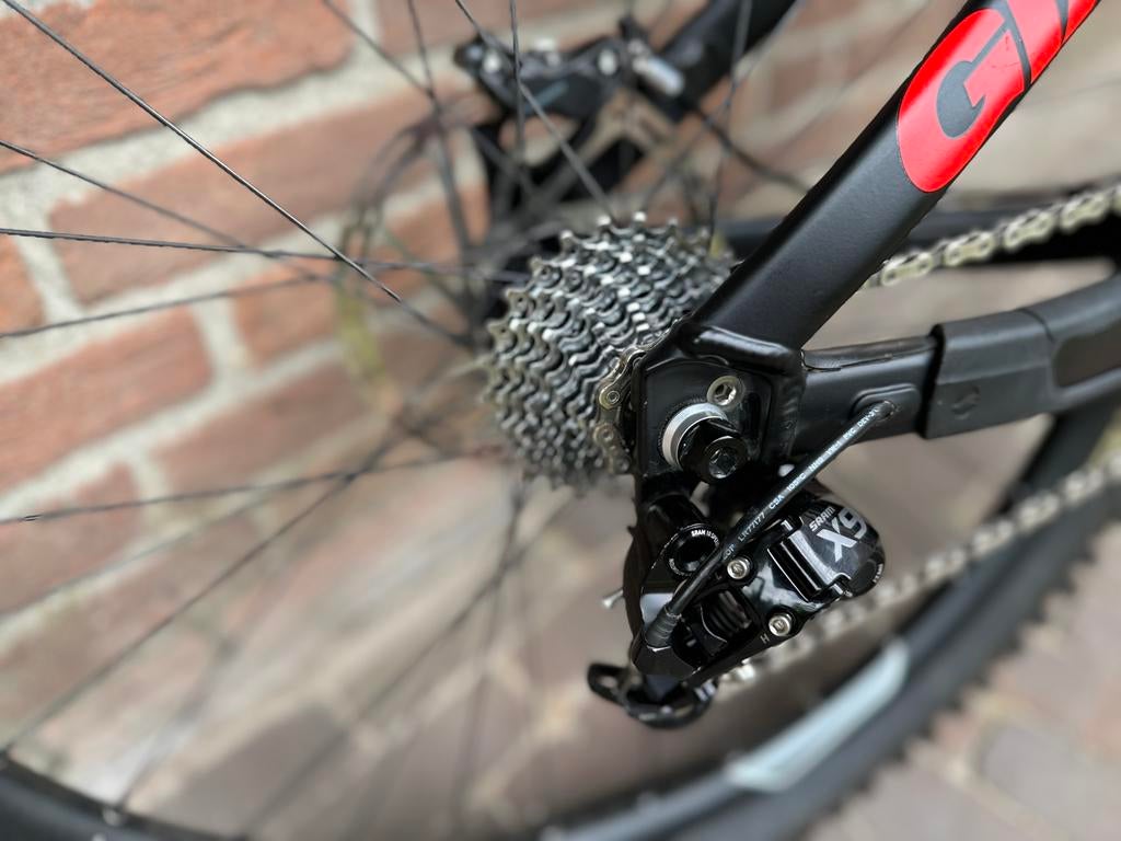 Giant Glory advanced Carbon M Zeer nette staat, Fietsen en Brommers, Fully, Ophalen, Zo goed als nieuw, Giant