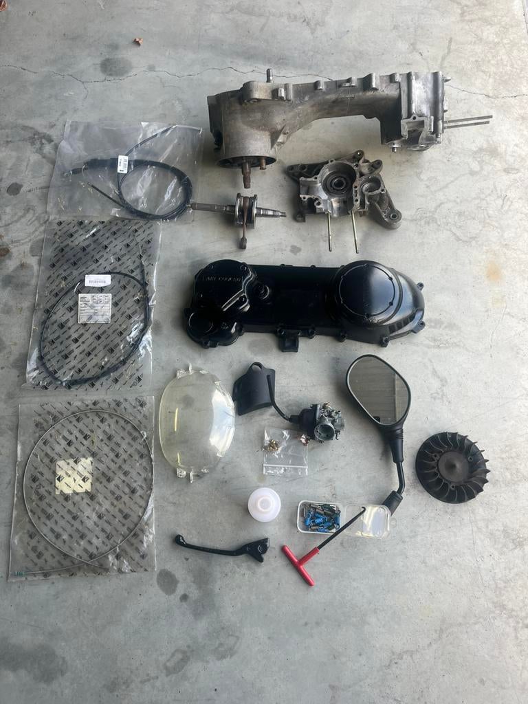 scooter onderdelen, Fietsen en Brommers, Brommeronderdelen | Scooters, Ophalen, Gebruikt, Overige typen, Piaggio