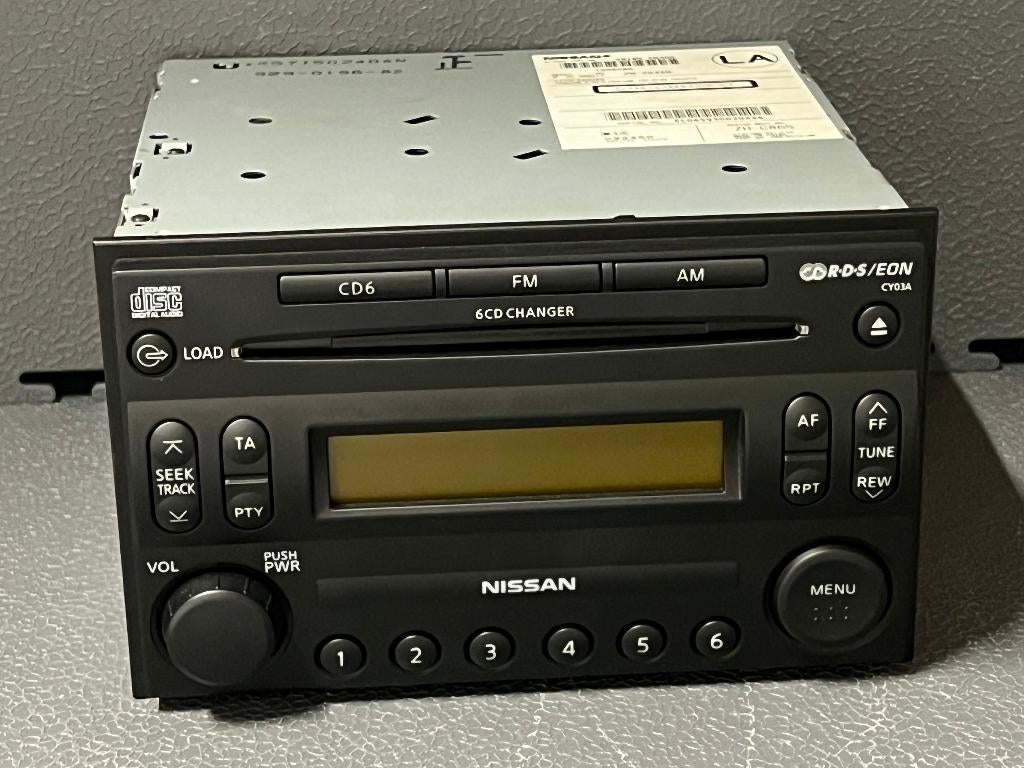 OEM Nissan Clarion CY03A auto radio-CD, Enlèvement ou Envoi, Neuf