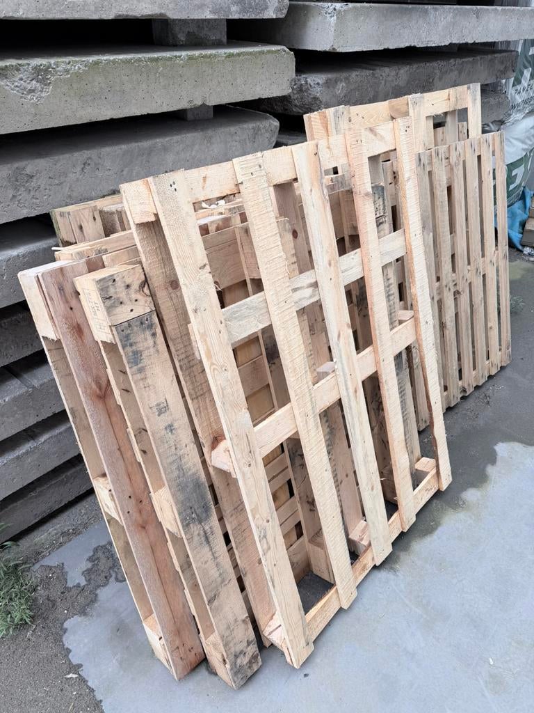 Brandhout, Doe-het-zelf en Bouw, Ophalen, Zo goed als nieuw