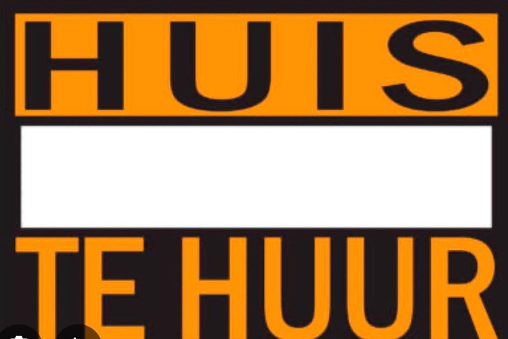 zoekt dringend een woning of appartement te huur, 50 m² of meer, Provincie West-Vlaanderen