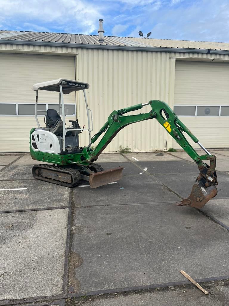 Te koop Takeuchi TB 216 bouwjaar 2017, Ophalen, Graafmachine