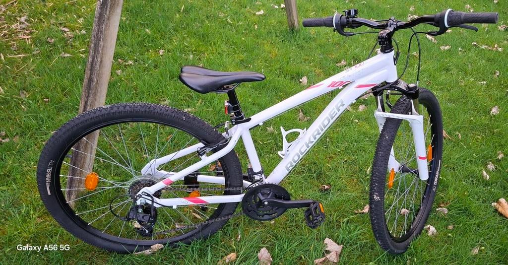 velo vtt Rockrider fille-femme 27.5p S comme neuf