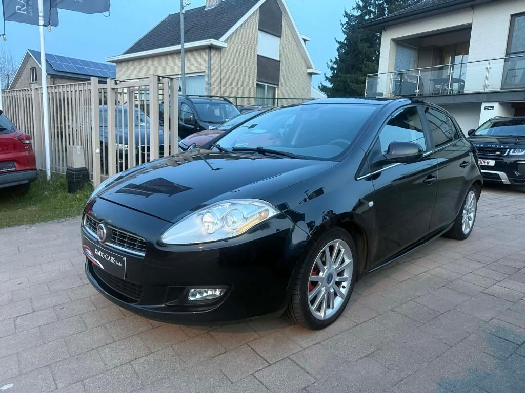Fiat Bravo 1.9 diesel..110 kw van 2007, Zwart, Bedrijf, Euro 4, Te koop
