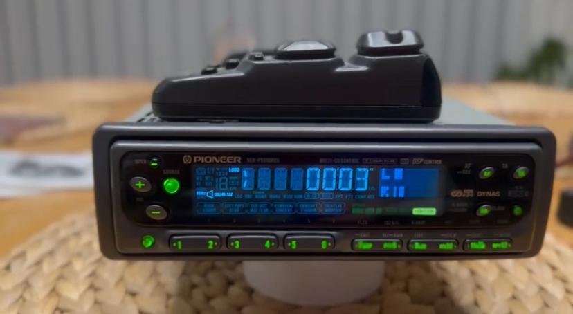 Pioneer Keh-p9200rds nieuw staat high end 90s radio, Auto diversen, Autoradio's, Ophalen of Verzenden, Zo goed als nieuw