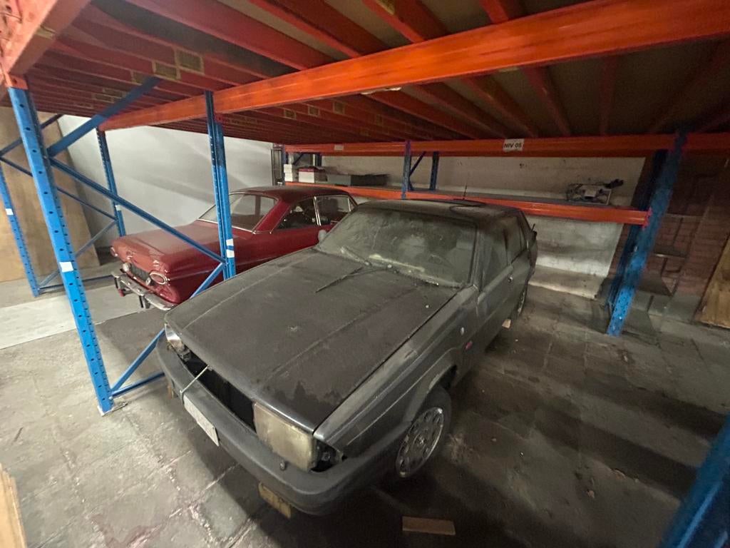 Kas met papieren alfa 75, 1800, Auto's, Alfa Romeo, Bedrijf, Te koop