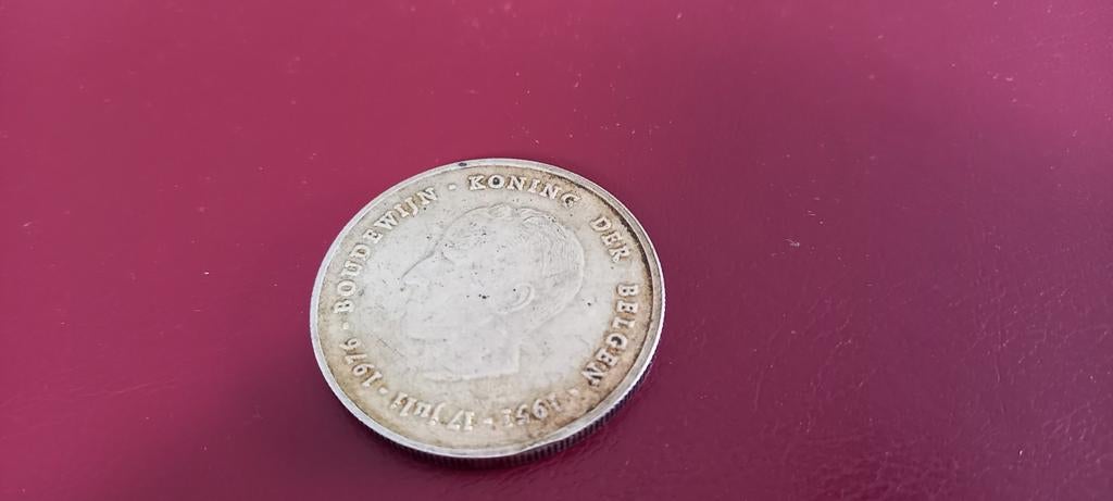 Zilveren munt, Ophalen