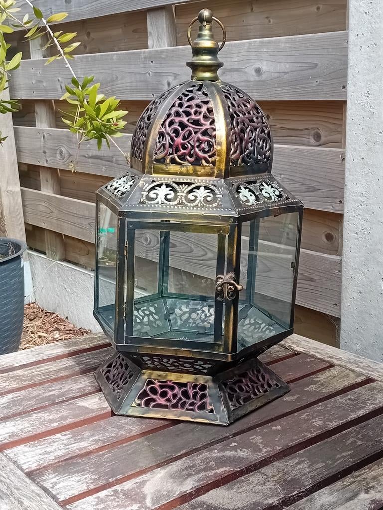 Mooie lantaarn, Ophalen