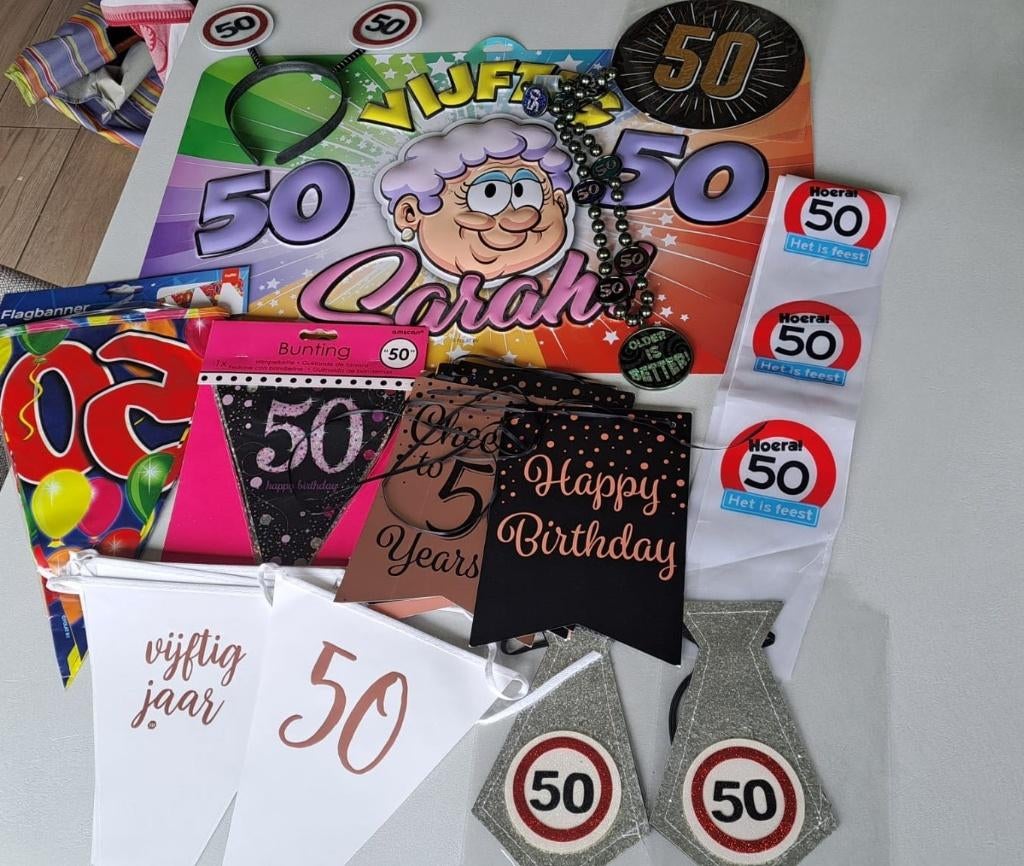 feestmateriaal, versiering verjaardag, Ophalen of Verzenden, Zo goed als nieuw