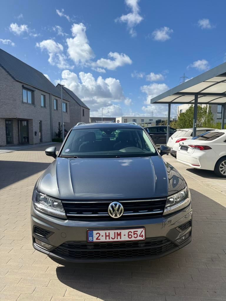 Tiguan 1.4 Benzine 125pk 2019, Auto's, Volkswagen, 4 deurs, Bedrijf, Handgeschakeld, Grijs