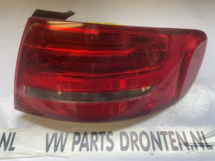 Achterlicht rechts van een Audi A4, Auto-onderdelen, Verlichting, Audi, Gebruikt, 3 maanden garantie, Ophalen of Verzenden