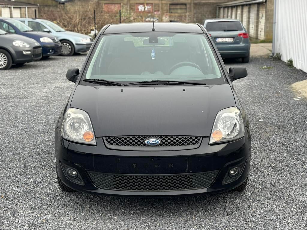 Ford fiesta 1.3 i (essence) 2008 feuille rose, Achat, Automatique, Essence, Particulier