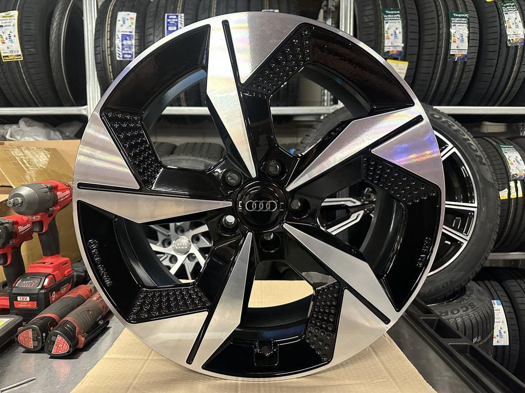 NIEUW 19inch Audi VW Seat Skoda BMW Rotor Style Velgen 5x112, 19 inch, -, -, Banden en Velgen