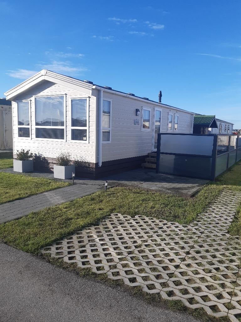 Stacaravan De Zeemeeuw Middelkerke, Caravans en Kamperen, Stacaravans, tot en met 6, Ophalen