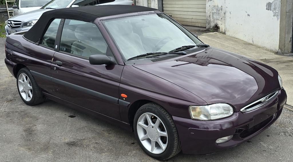 FORD ESCORT 1.8 TD CABRIO UIT 1997, Auto's, Ford, Escort, Elektrische ramen, Cabriolet, Bedrijf