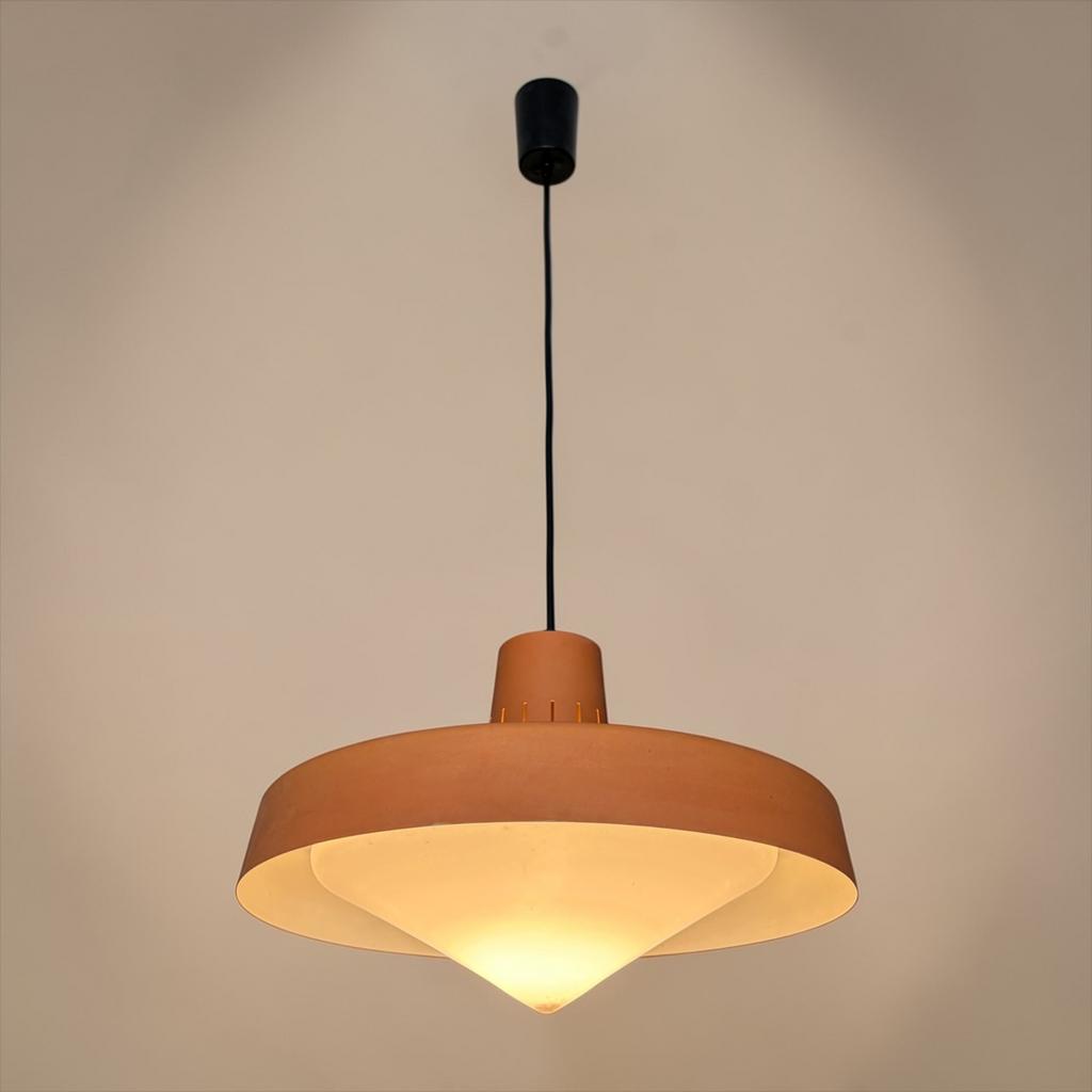 Vintage metalen zalm oranje luster / hanglamp, Antiek en Kunst, Ophalen